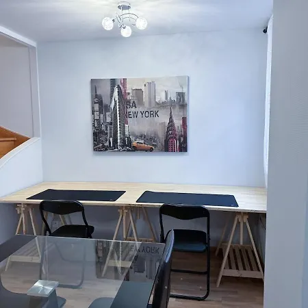 Maison 3 Chambres, Centre, Climatise, Garage, 6 Personnes Agen